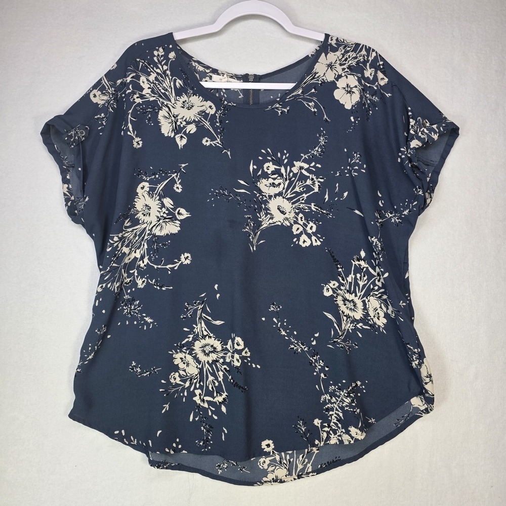 Maurices Flowy Blue Floral Blouse size L